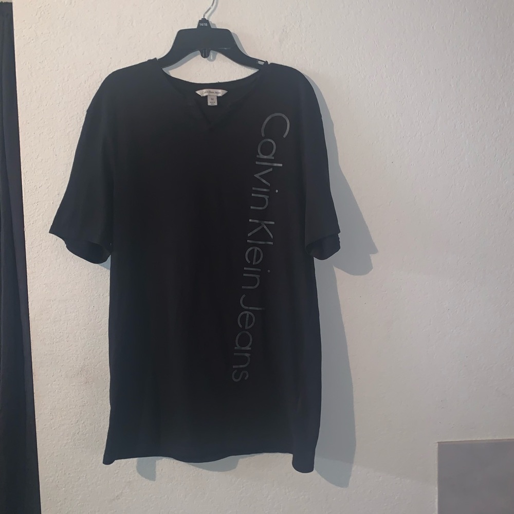 Calvin Klein T-Shirt, V Neck